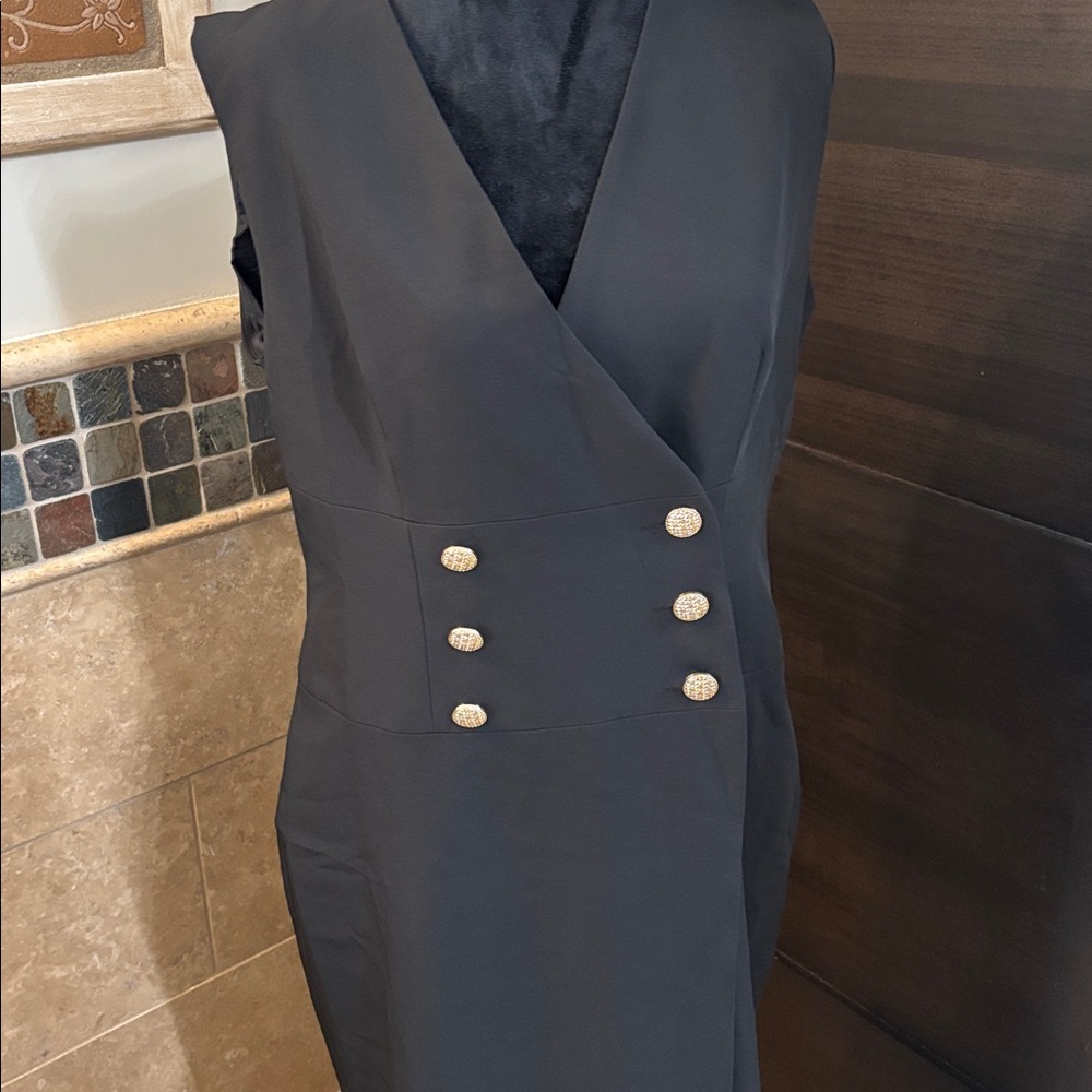 - Ladies Long Vest - Picture 2 of 5
